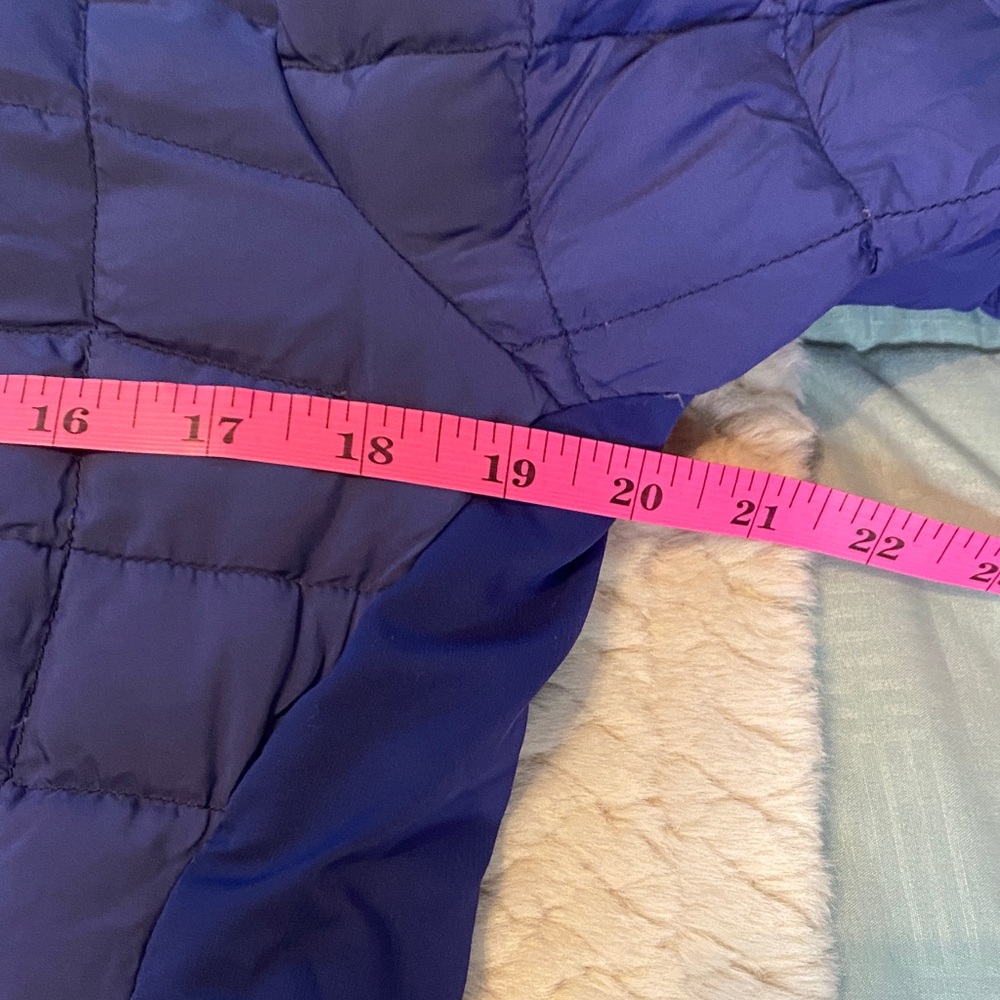 Arc'teryx Women's Blue Puffer Jacket - Picture 7 of 9